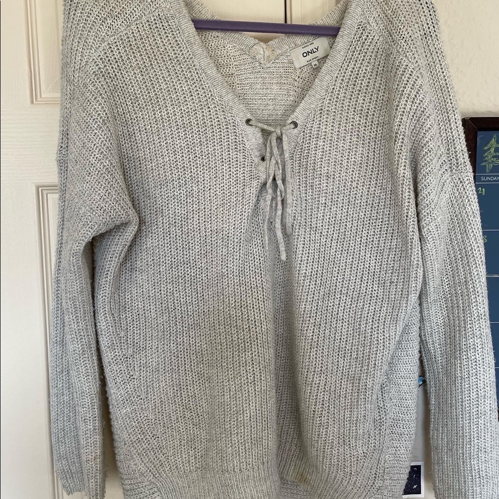 Sweater - Picture 3 of 3